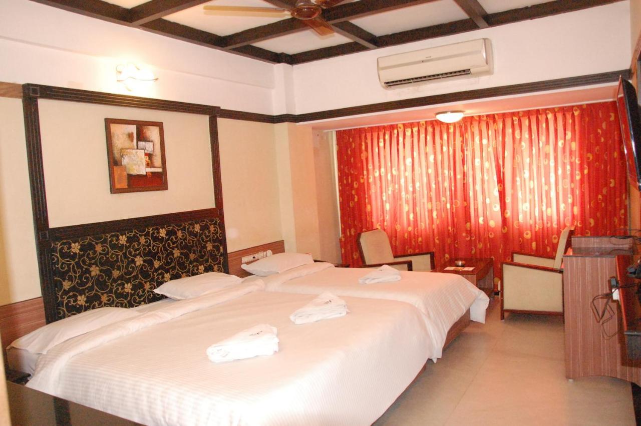 Hotel Blue Star Coimbatore Zewnętrze zdjęcie