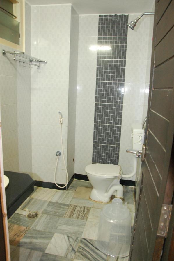 Hotel Blue Star Coimbatore Zewnętrze zdjęcie